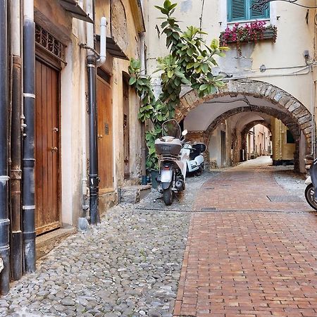 Domus Madonnina Apartment Sanremo Exterior photo