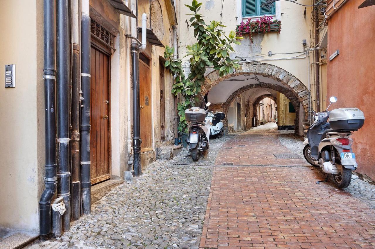 Domus Madonnina Apartment Sanremo Exterior photo