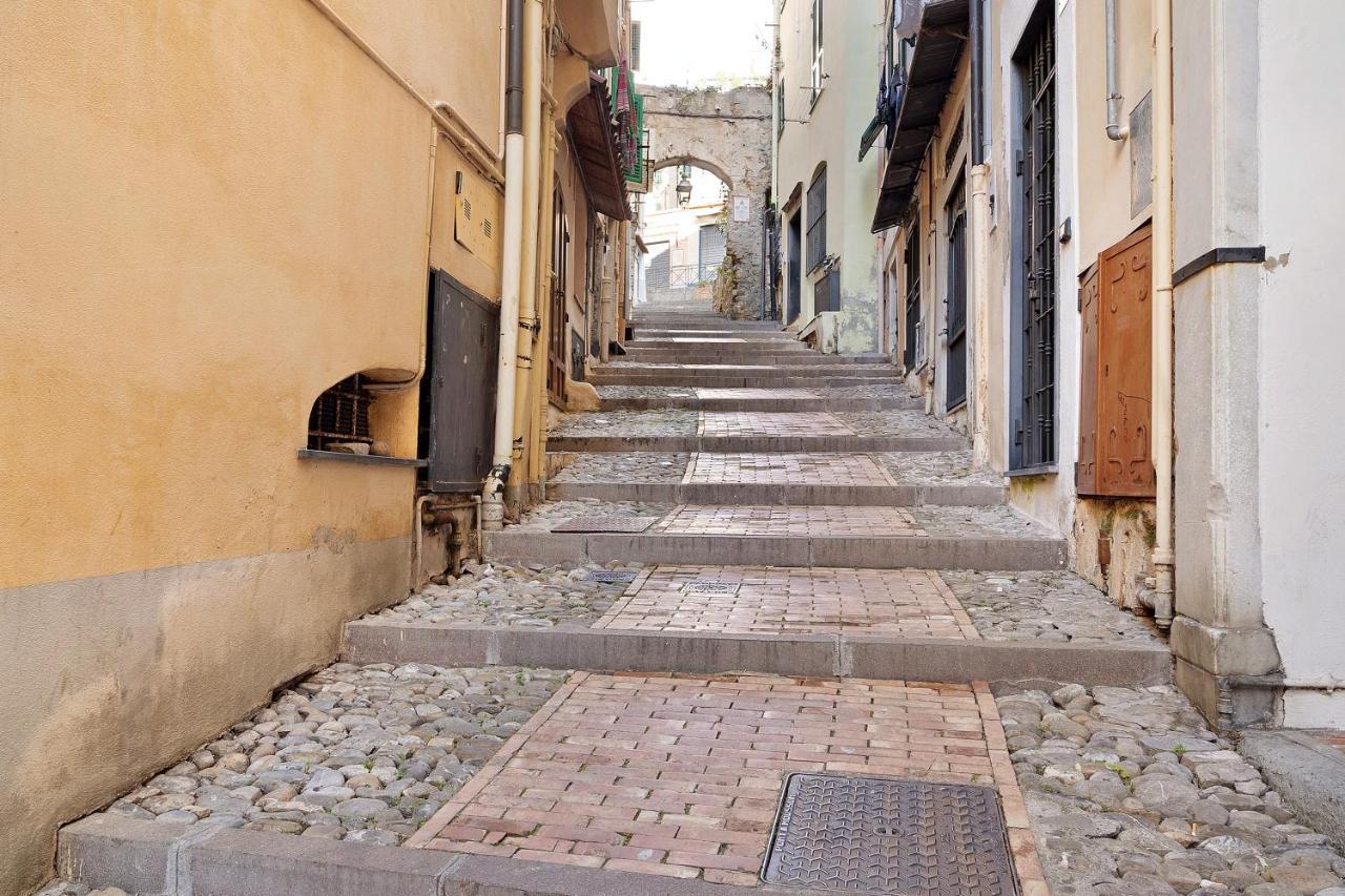 Domus Madonnina Apartment Sanremo Exterior photo