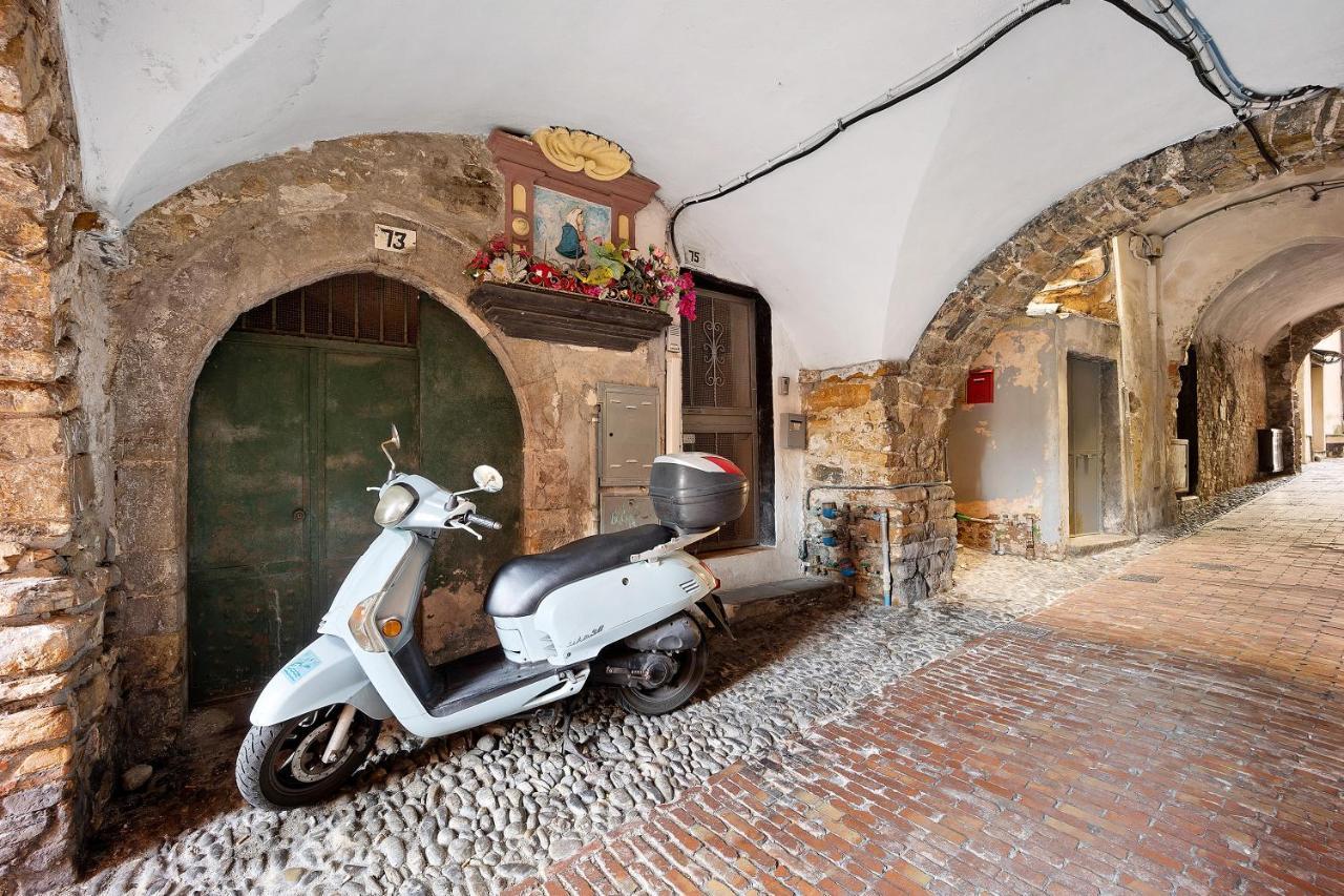 Domus Madonnina Apartment Sanremo Exterior photo
